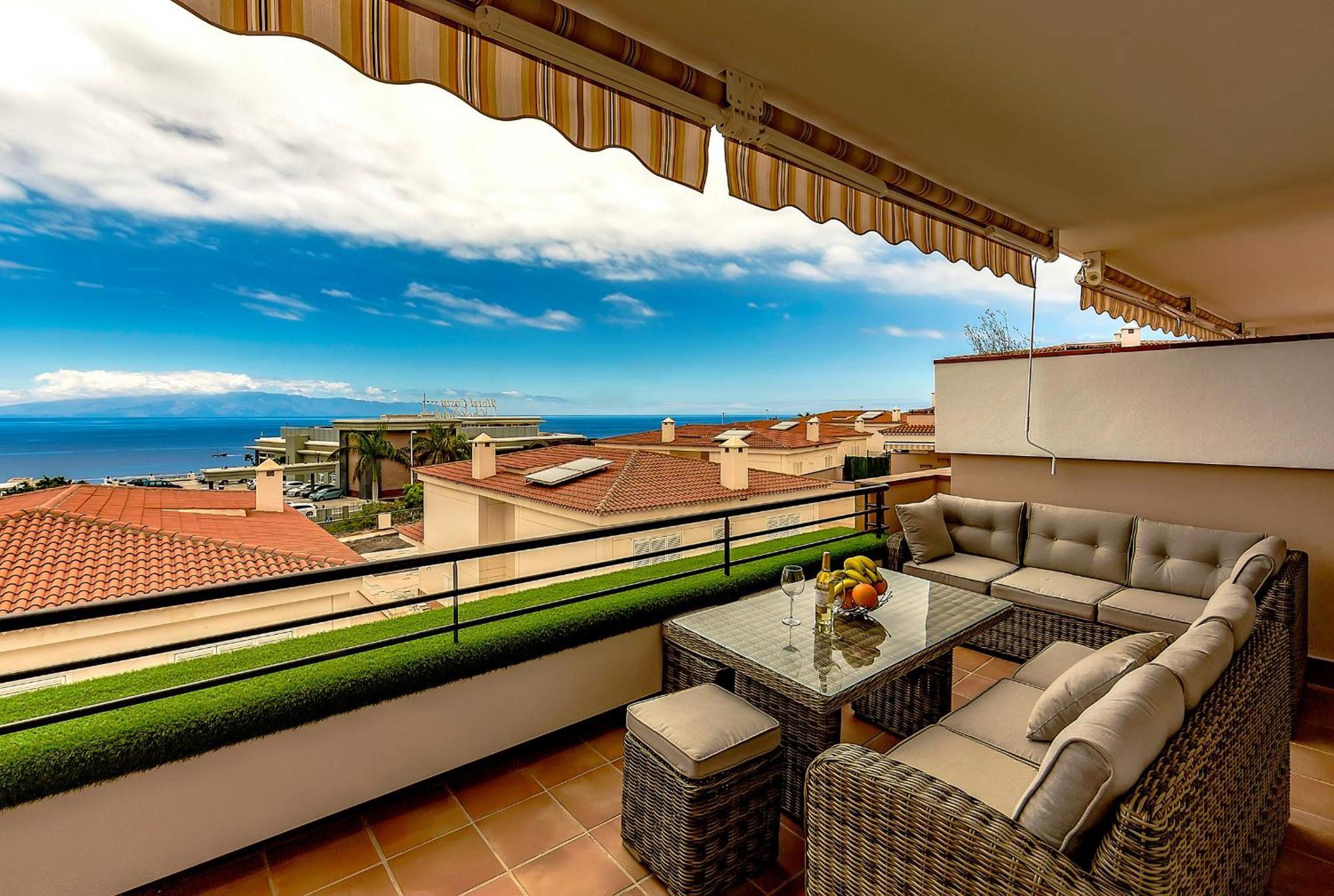 Apartment With Spectacular View In Puerto Santiago 푸에르토 데 산티아고 외부 사진